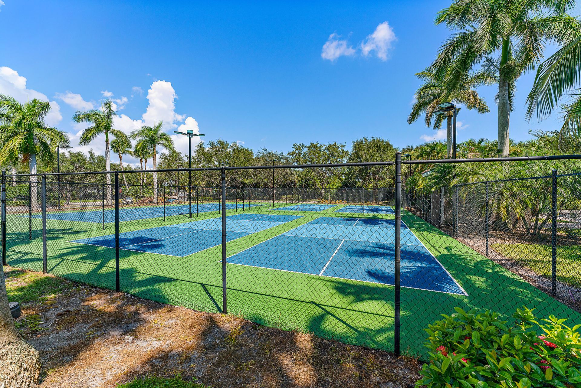 2805 Veronia Drive, Unit 107, Palm Beach Gardens, FL 33410 Photo