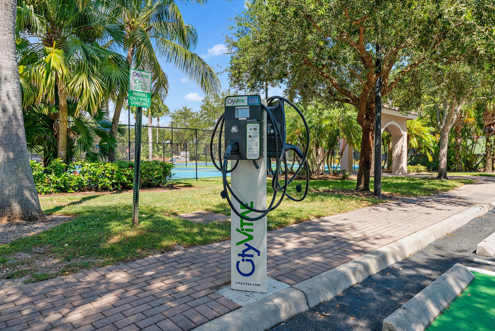2805 Veronia Drive, Unit 107, Palm Beach Gardens, FL 33410 Photo