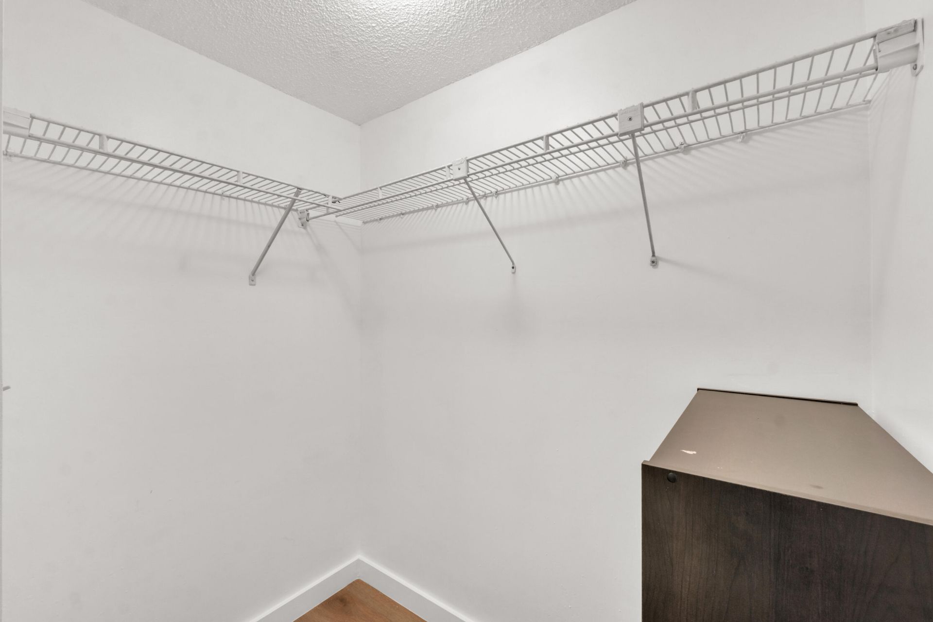 301 Cambridge Road, Unit 202, Hollywood, FL 33024 Photo