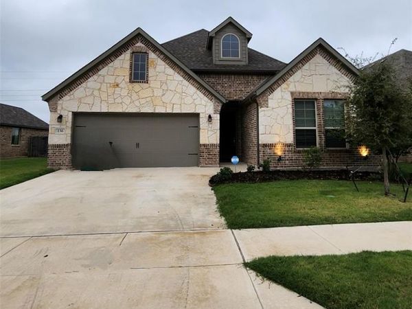 136 Spring Run, Decatur, TX 76234