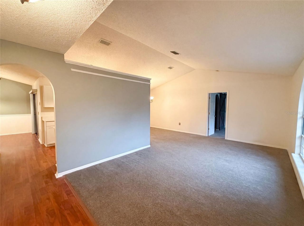 29 Valencia Circle , Debary, FL 32713 Photo