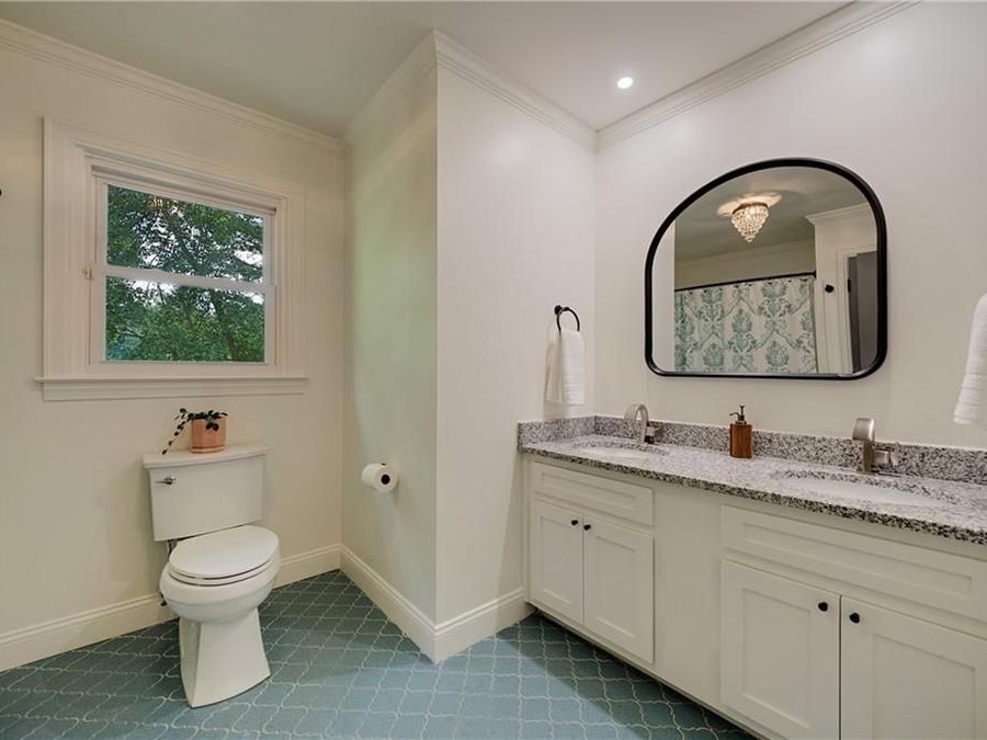 Property Image 77