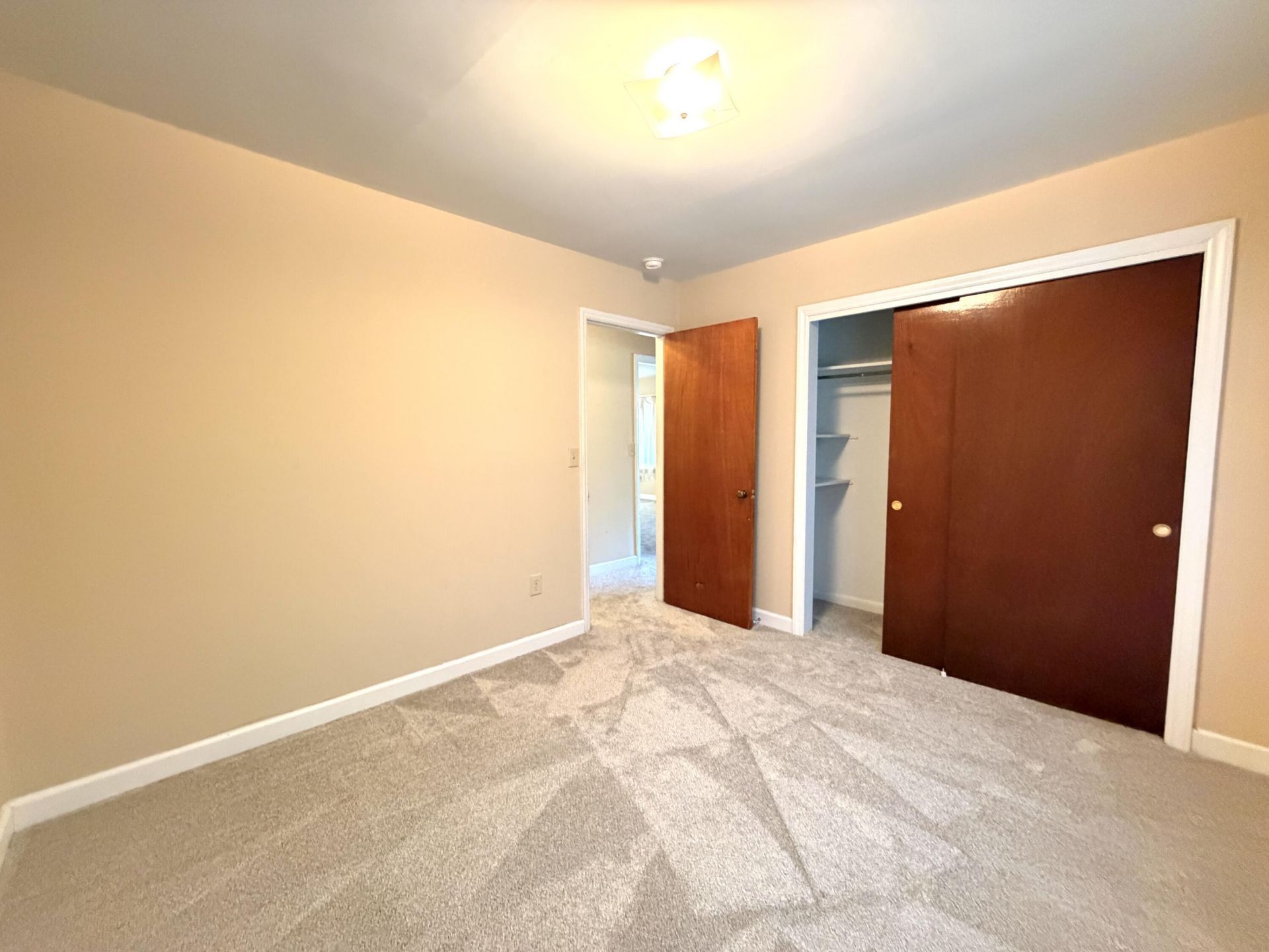 639 Windermere Boulevard Photo 14