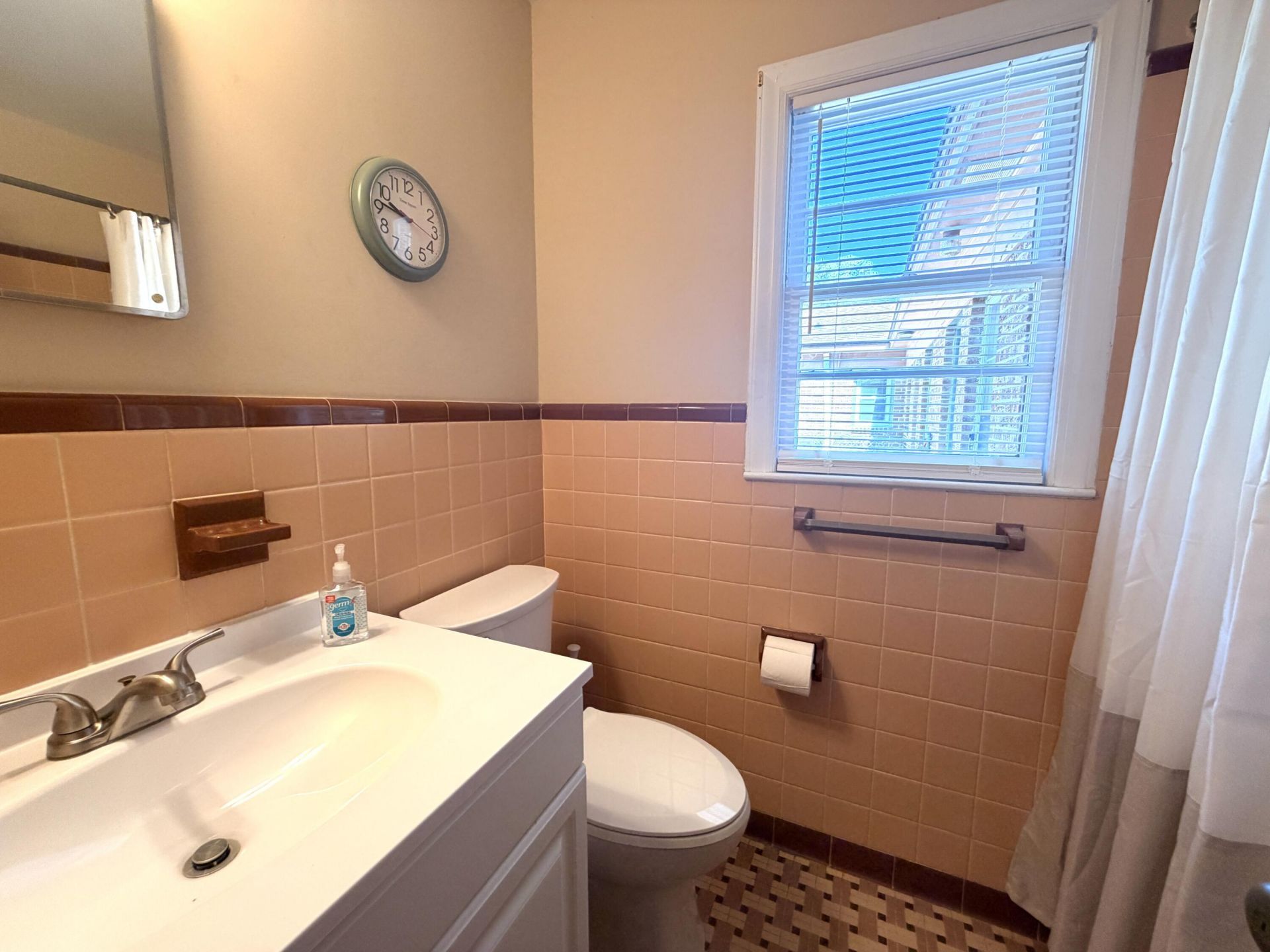 639 Windermere Boulevard Photo 15