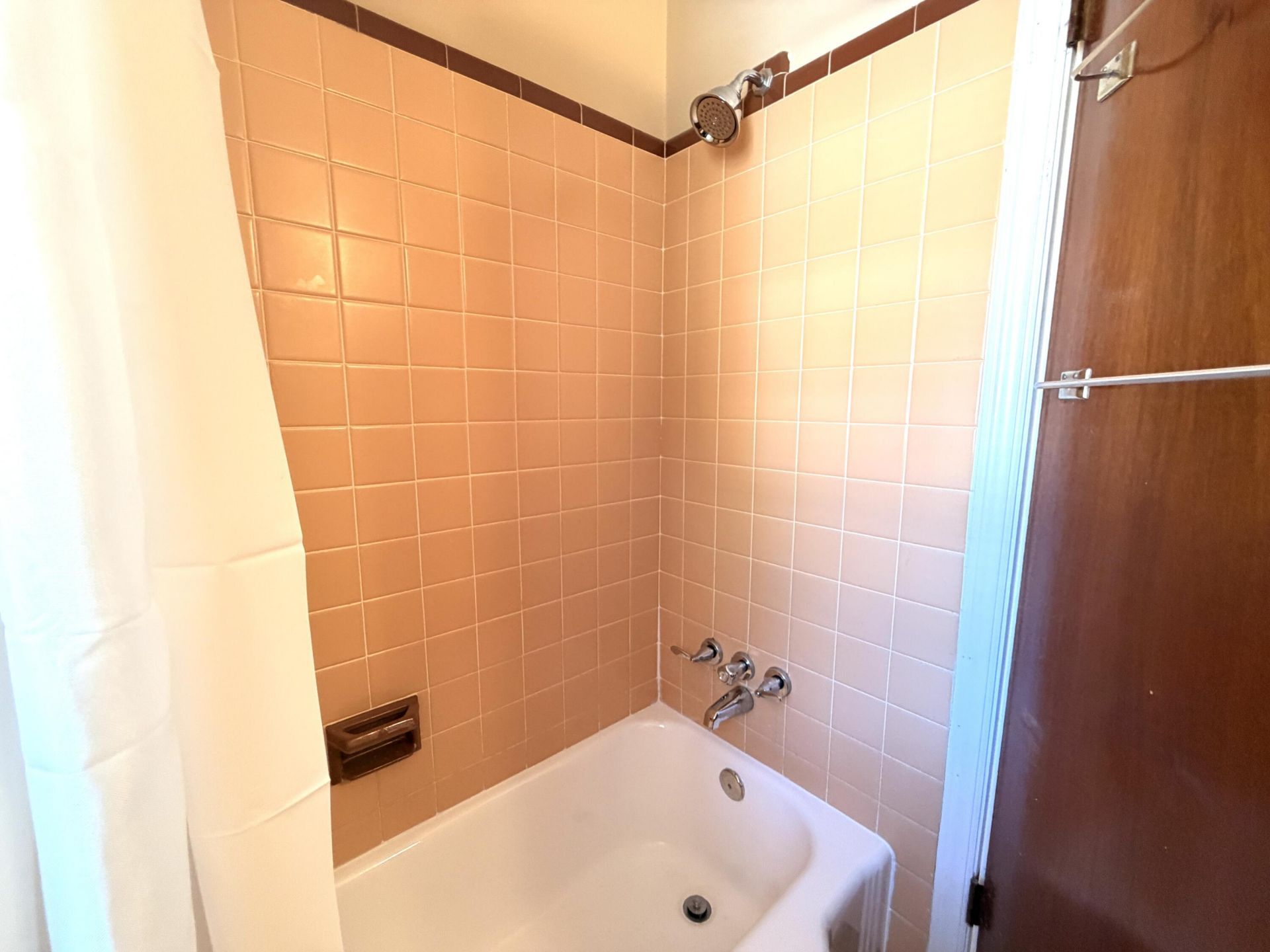 639 Windermere Boulevard Photo 16