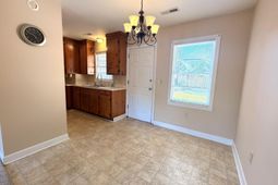 639 Windermere Boulevard photo 4
