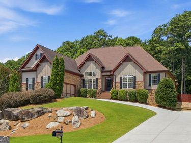 5827 Cliff Valley Way, Flowery Branch, GA 30542