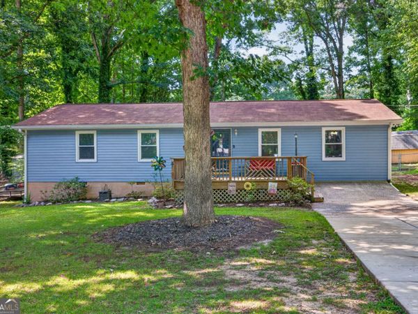 869 Rock Oak Lane, Lawrenceville, GA 30046