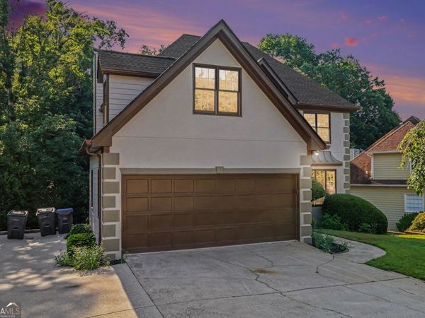 900 Secret Cove Drive, Sugar Hill, GA 30518