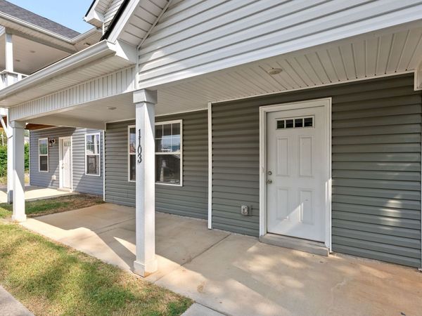 1103 Commerce St, Clarksville, TN 37040