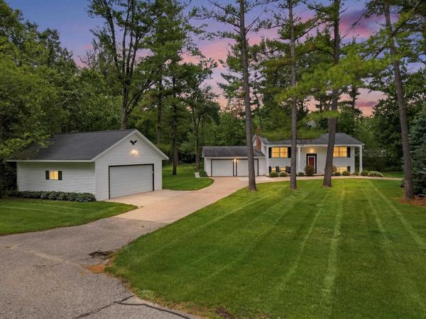 2251 BEECHWOOD DRIVE, Plover, WI 54467