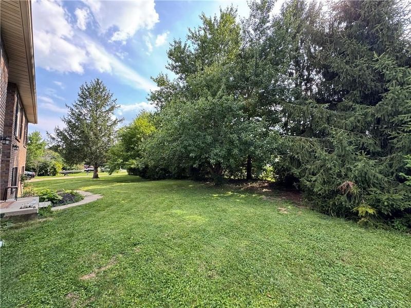 588 Skodborg Drive, Eaton, OH 45320 Photo 20