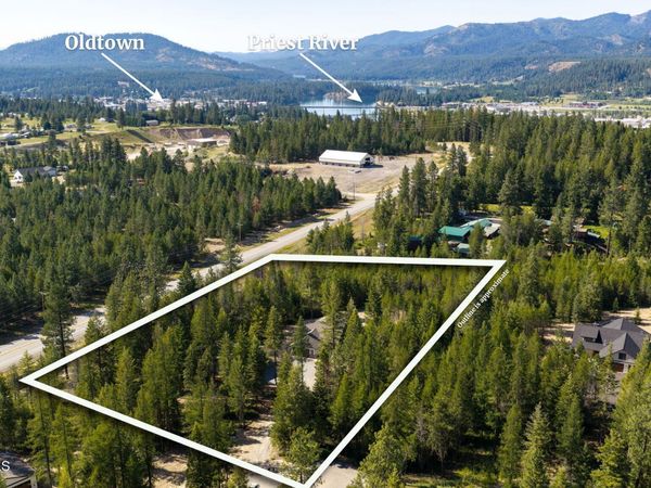98 Carbonate Ln , Oldtown, ID 83822