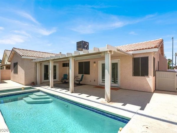 5801 Sunny Orchard Lane , Las Vegas, NV 89110