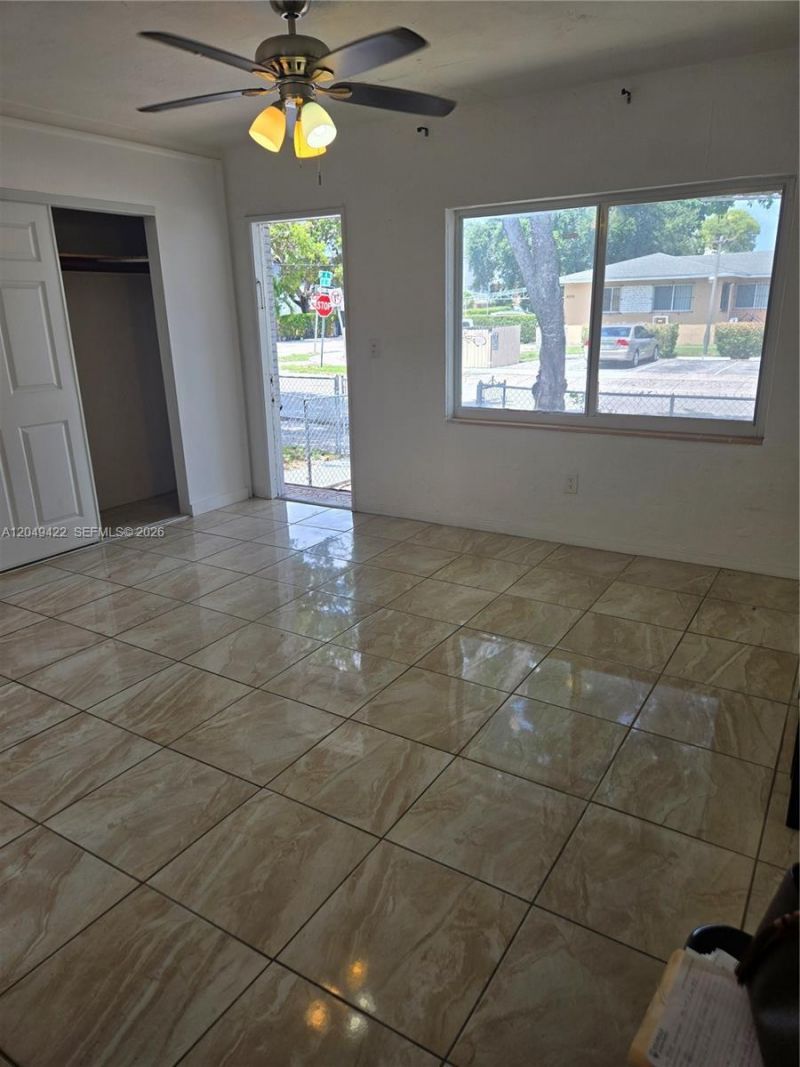 400 SW 21st Ave, Unit 3, Miami, FL 33135 Photo