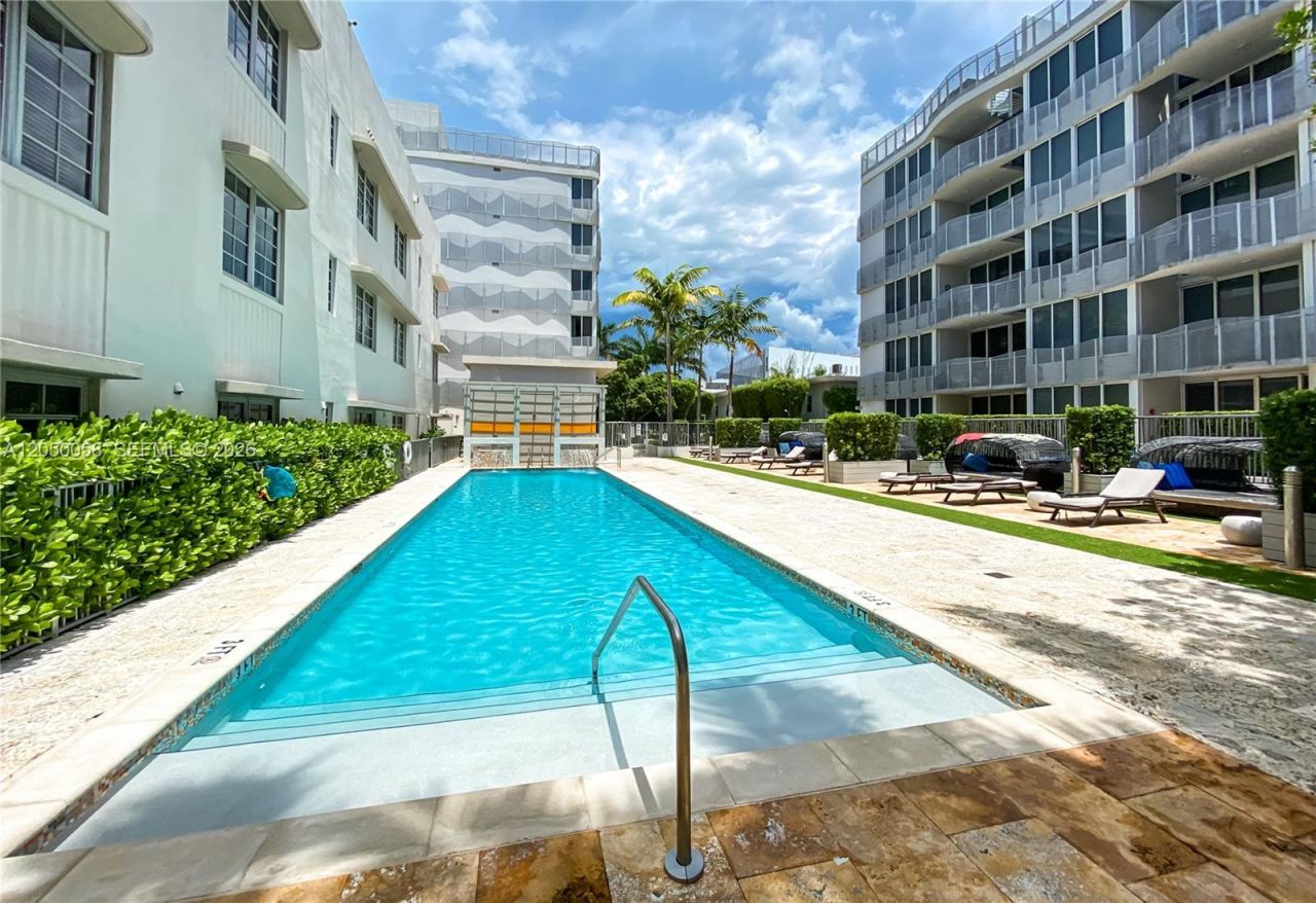 435 21st St , Unit 318, Miami Beach, FL 33139 Photo