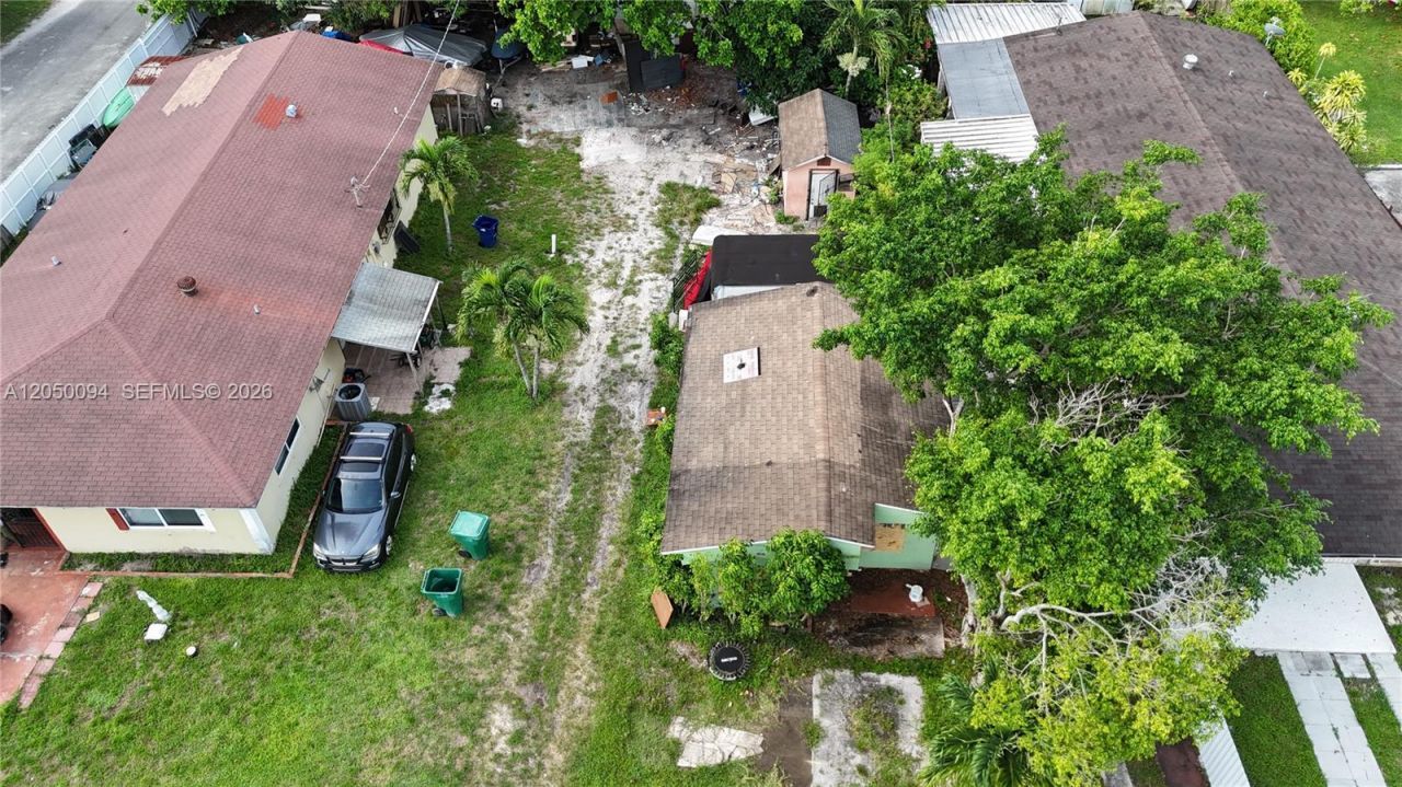 2954 NW 91st St, Miami, FL 33147 Photo