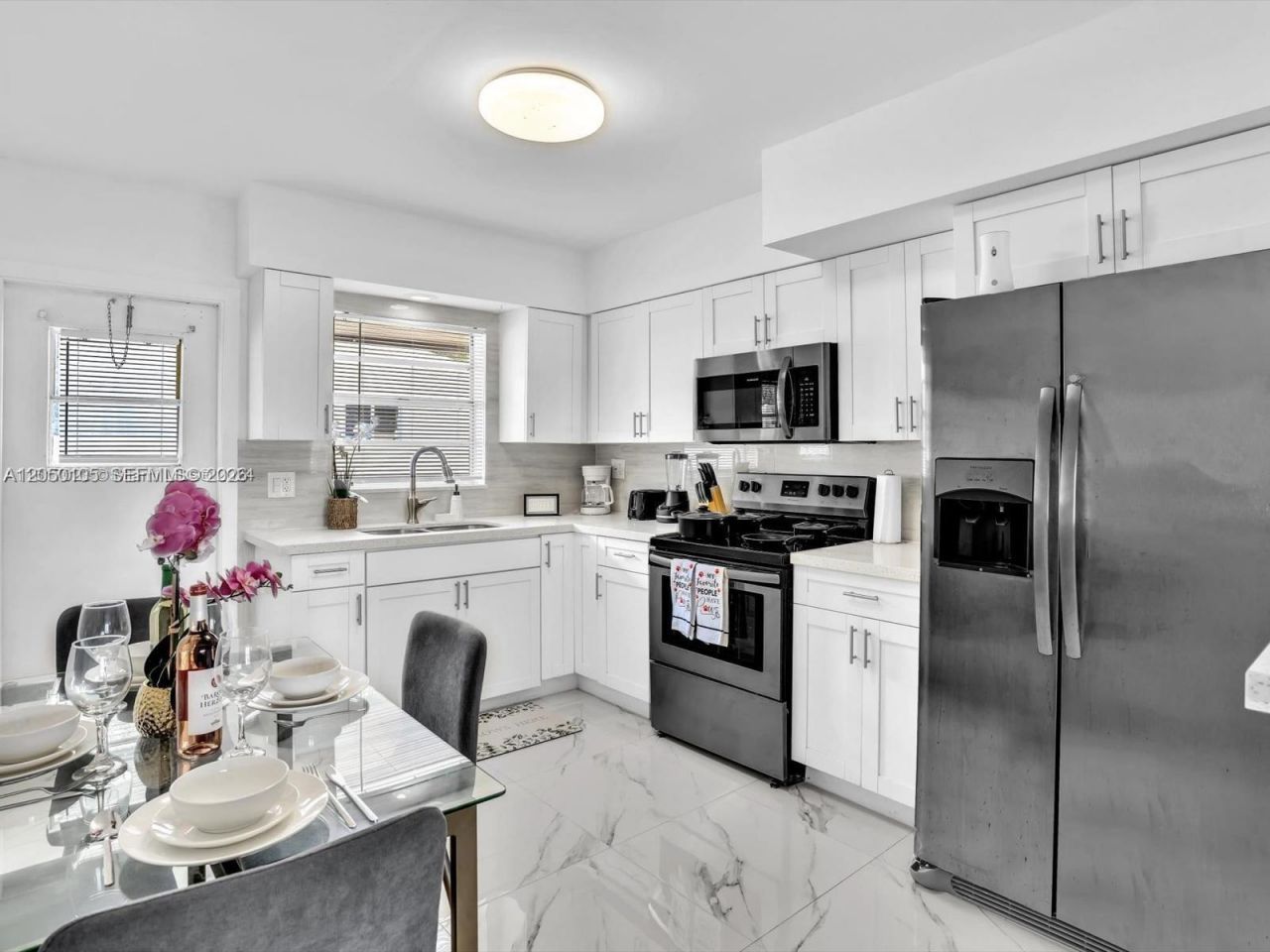 1092 SW 3rd St , Unit 1092, Hallandale Beach, FL 33009 Photo