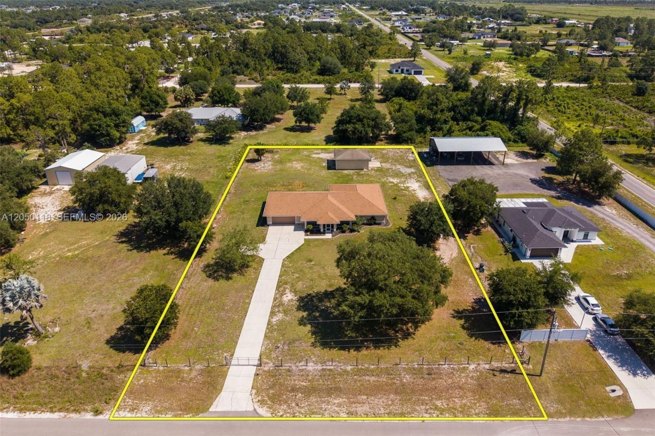 7764 14th Pl , La Belle, FL 33935 Photo