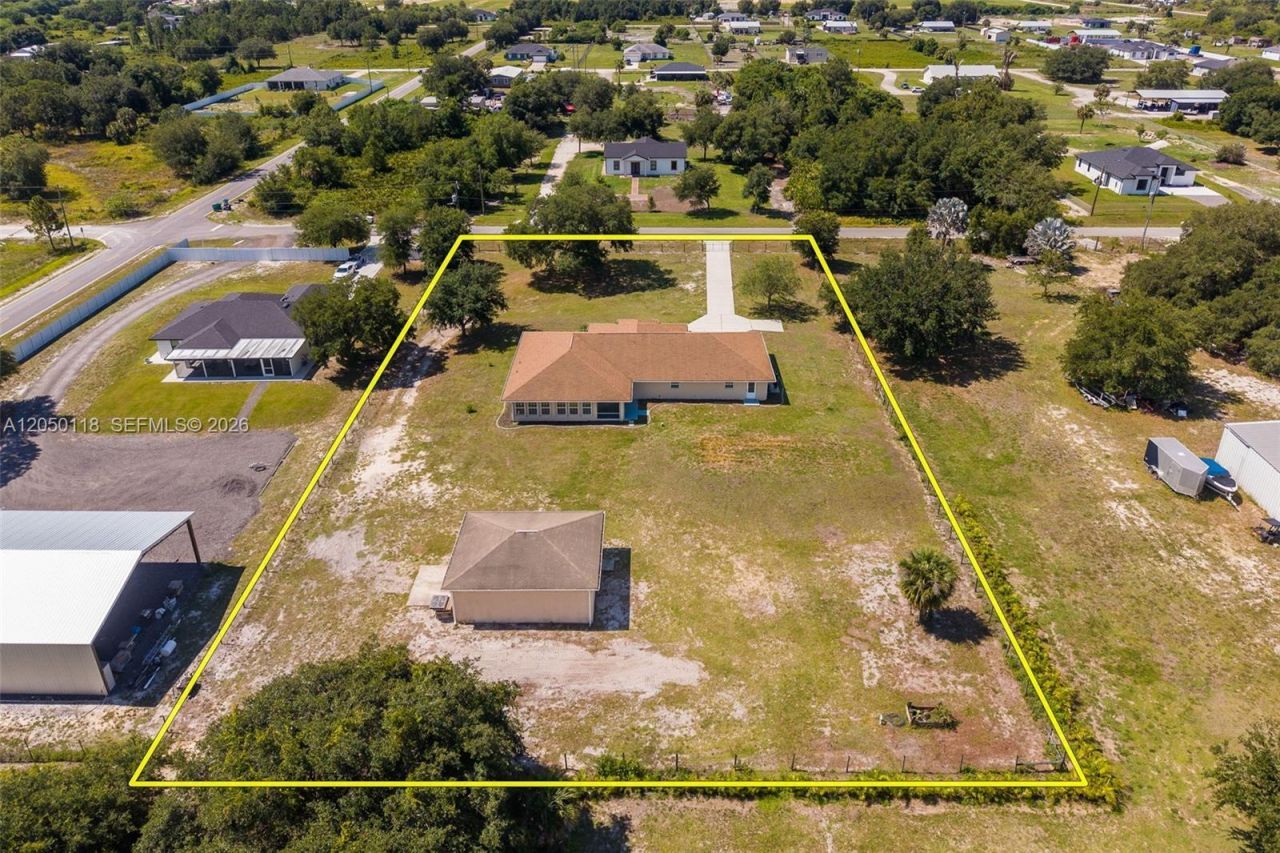 7764 14th Pl , La Belle, FL 33935 Photo