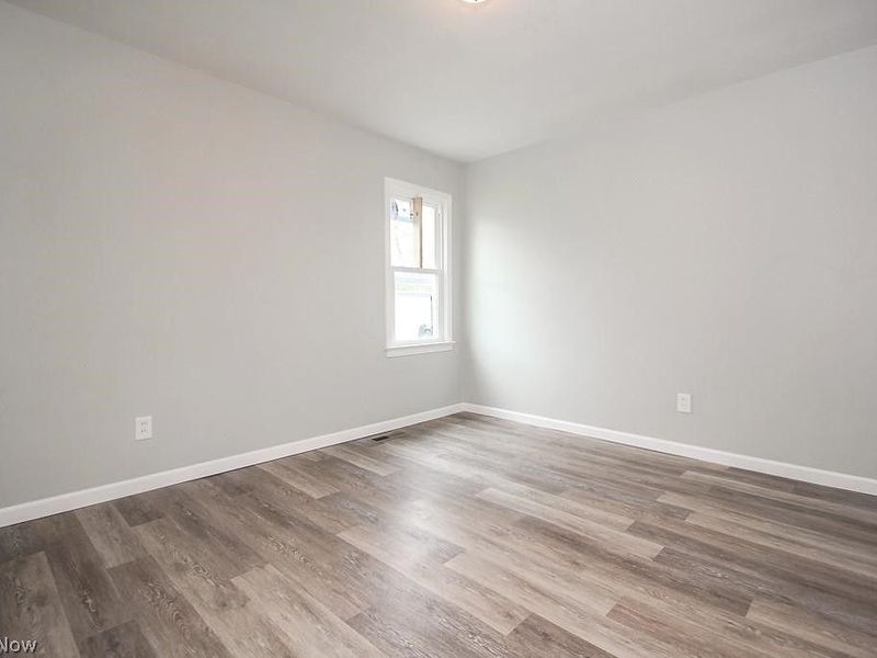 3905 E 189th Street, Cleveland, OH 44122 Photo 14