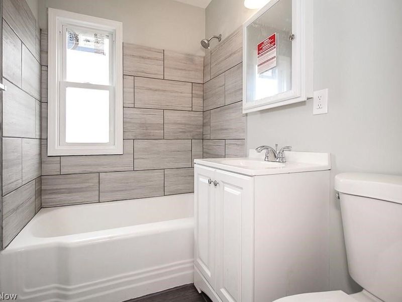 3905 E 189th Street, Cleveland, OH 44122 Photo 16