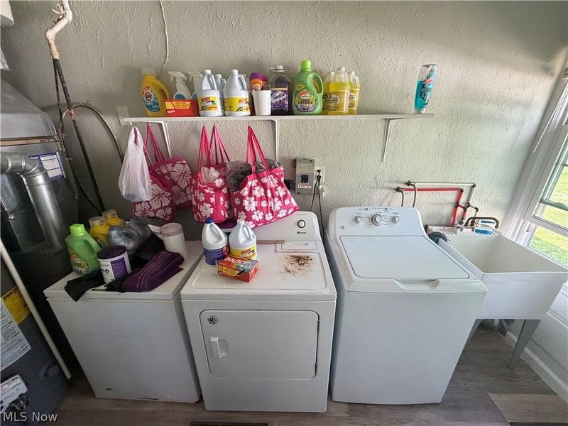 3905 E 189th Street, Cleveland, OH 44122 Photo 23
