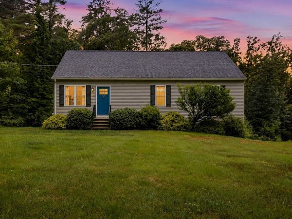 215 Sarty Rd, Warren, MA 01083