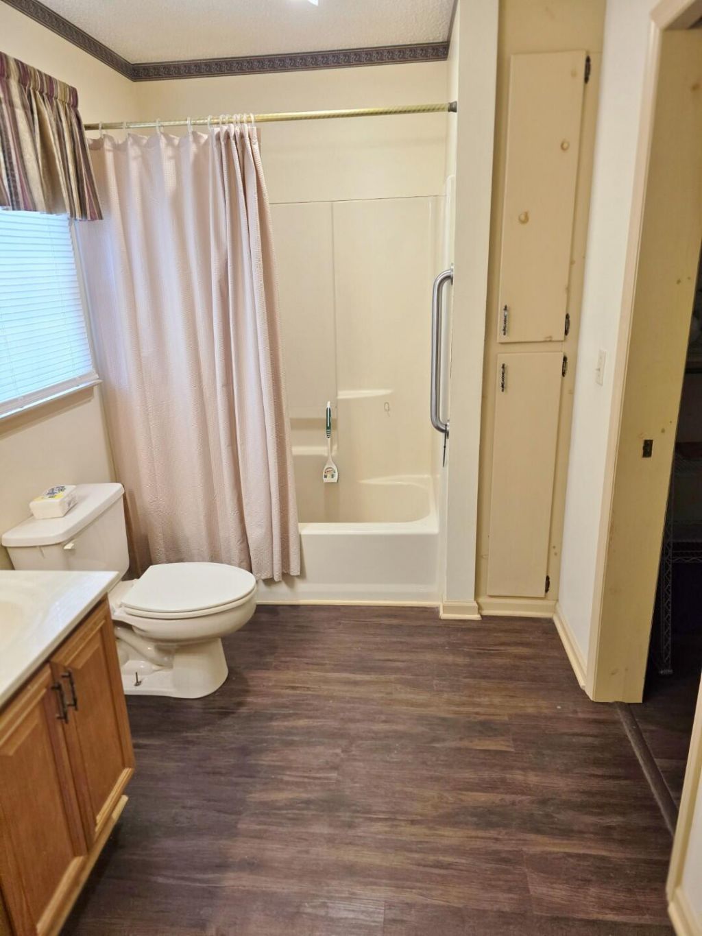 194 Brass Lantern Lane Photo 21