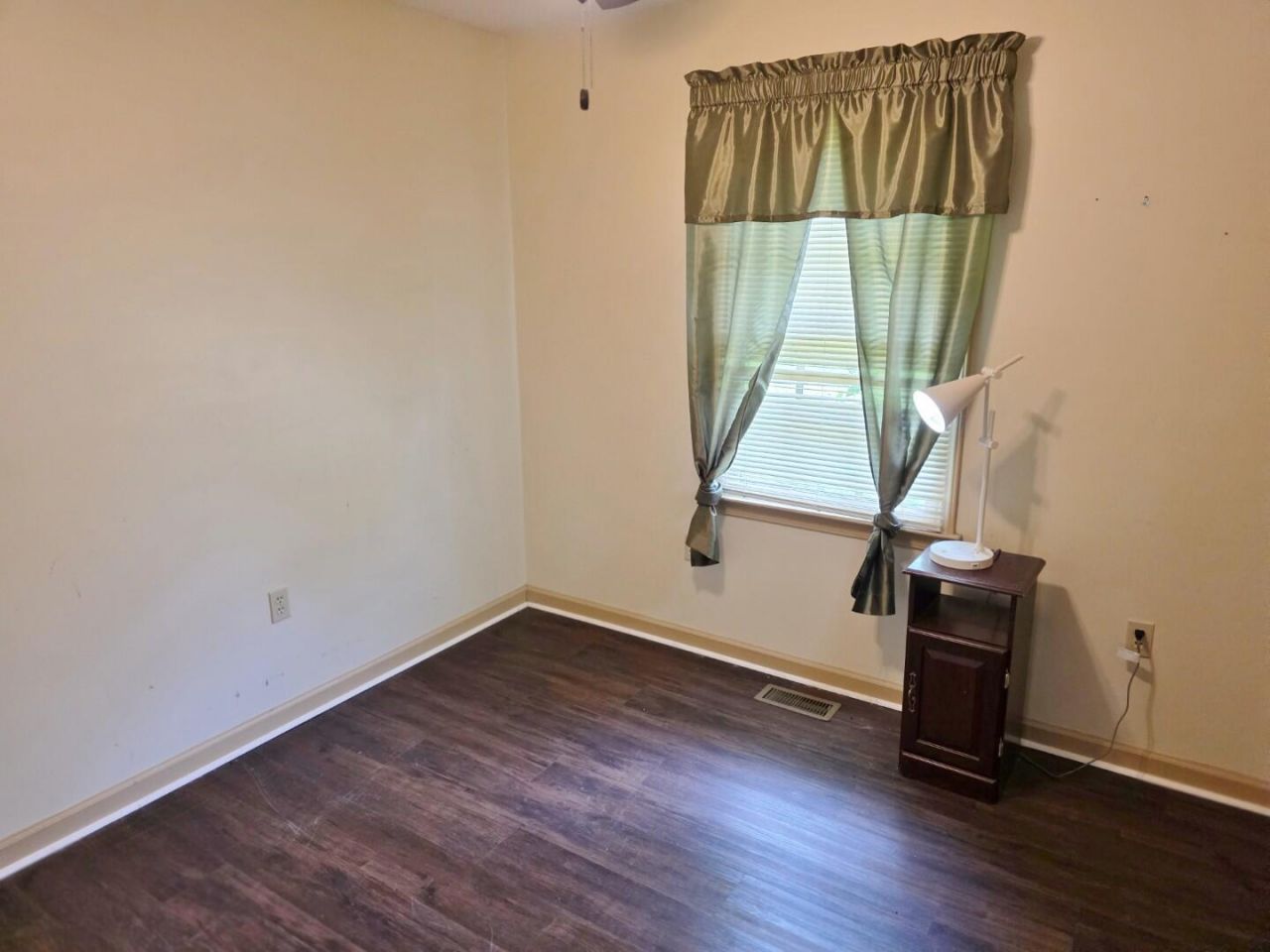 194 Brass Lantern Lane Photo 24