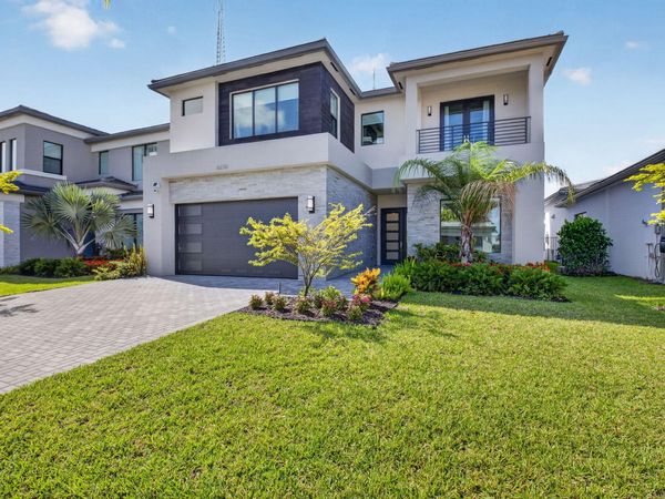 8270 Essex Country Club Drive, Boca Raton, FL 33434
