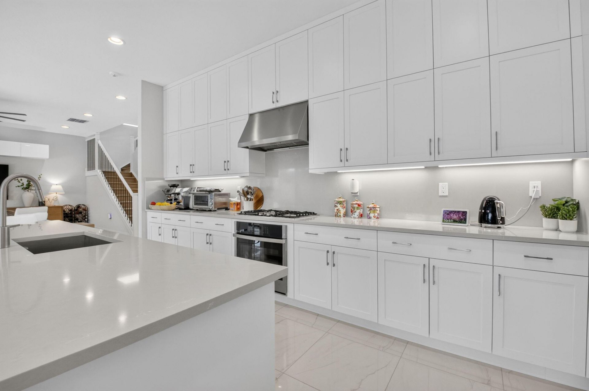 8270 Essex Country Club Drive, Boca Raton, FL 33434 Photo