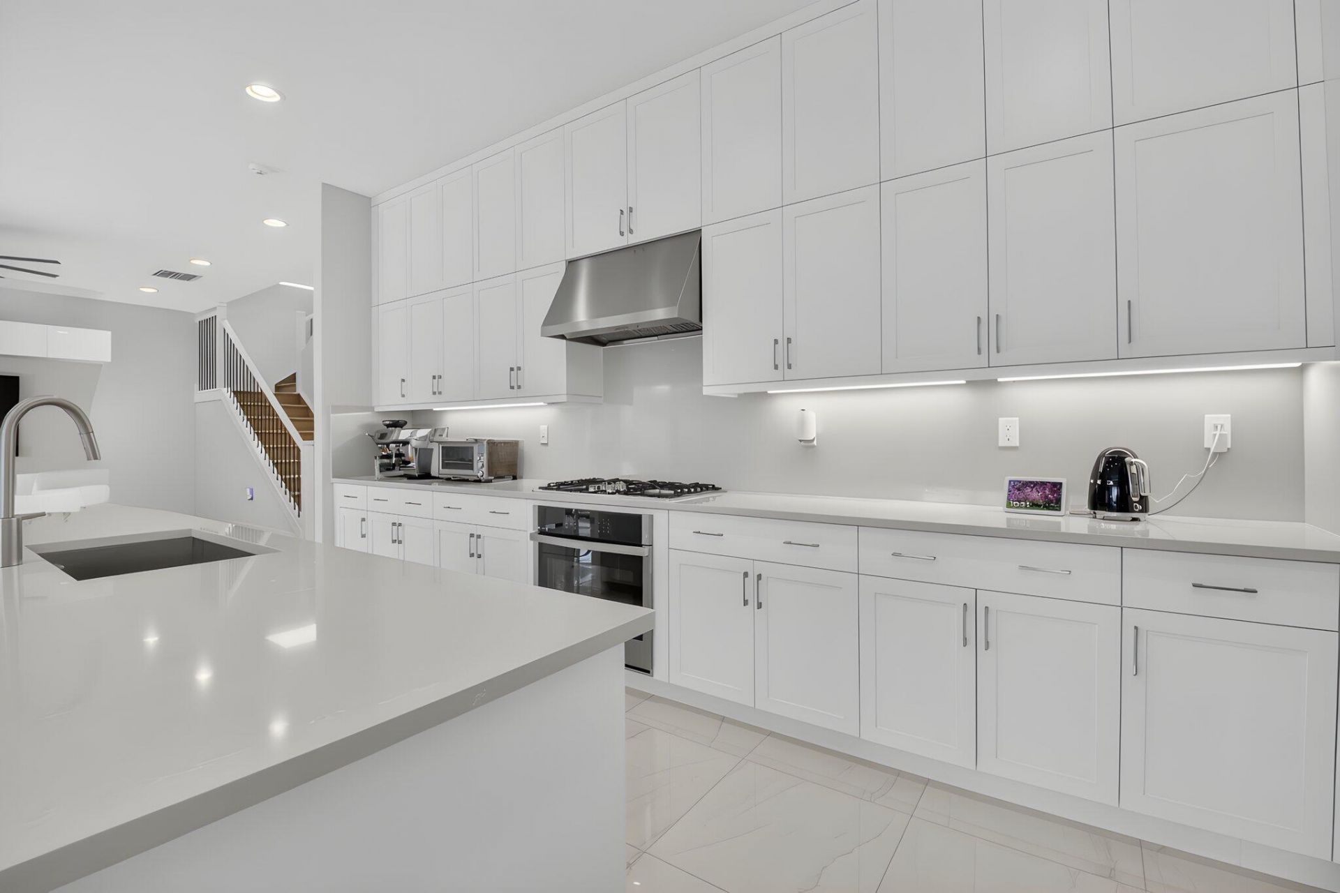 8270 Essex Country Club Drive, Boca Raton, FL 33434 Photo