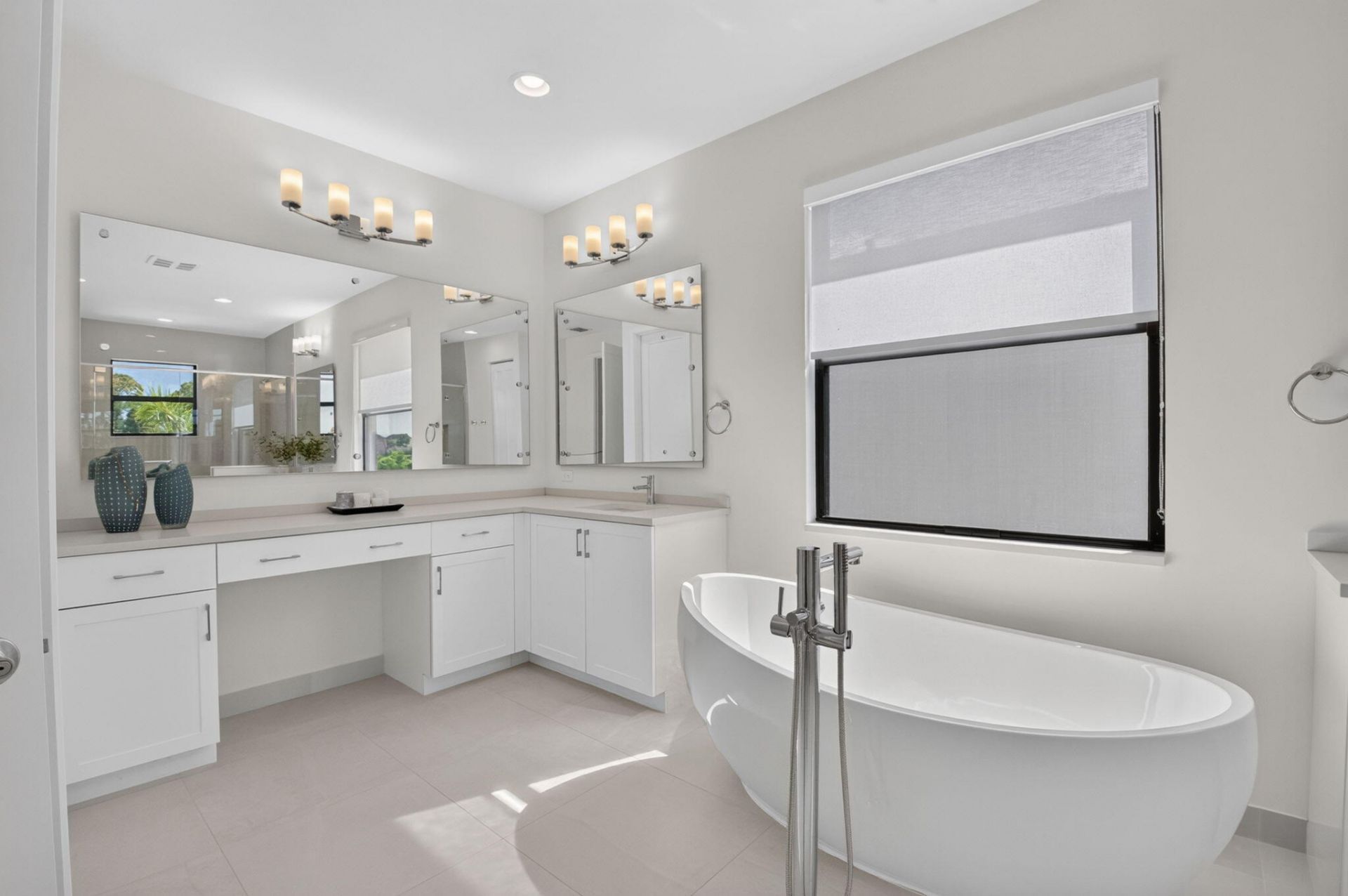 8270 Essex Country Club Drive, Boca Raton, FL 33434 Photo