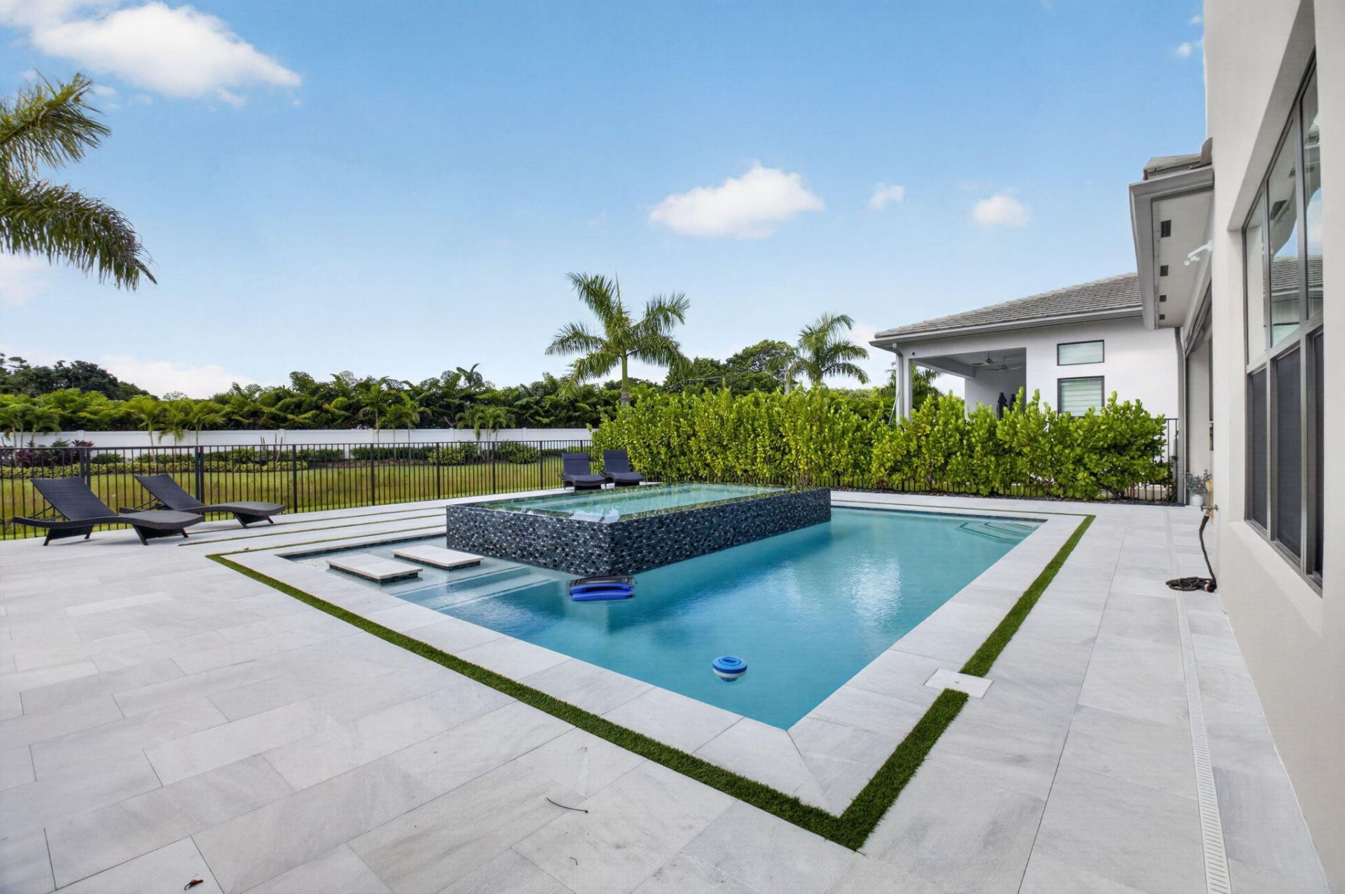 8270 Essex Country Club Drive, Boca Raton, FL 33434 Photo