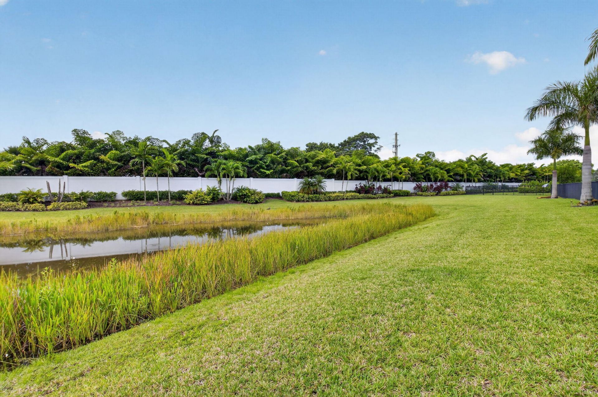 8270 Essex Country Club Drive, Boca Raton, FL 33434 Photo