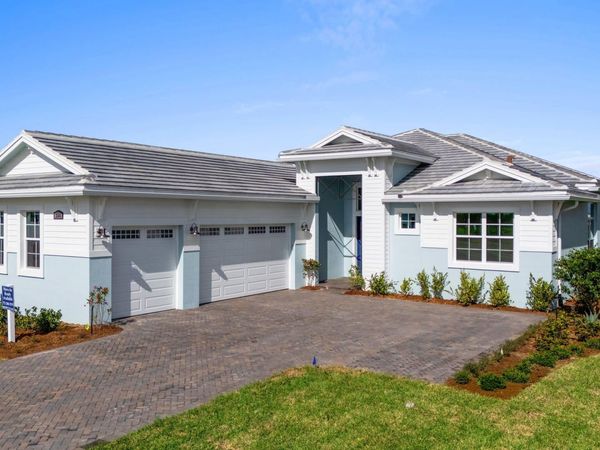 13585 SW Shinnecock Drive, Port St. Lucie, FL 34987