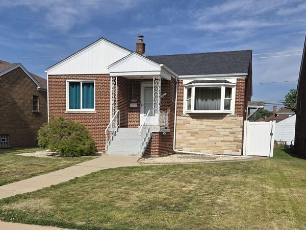 2111 Stanton Avenue , Whiting, IN 46394