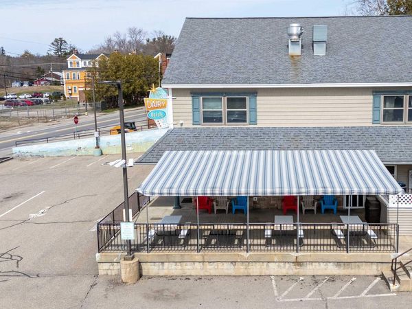 6 School Street, Berwick, ME 03901