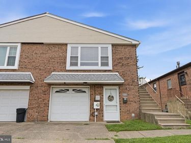 8206 BURHOLME AVENUE, PHILADELPHIA, PA 19111