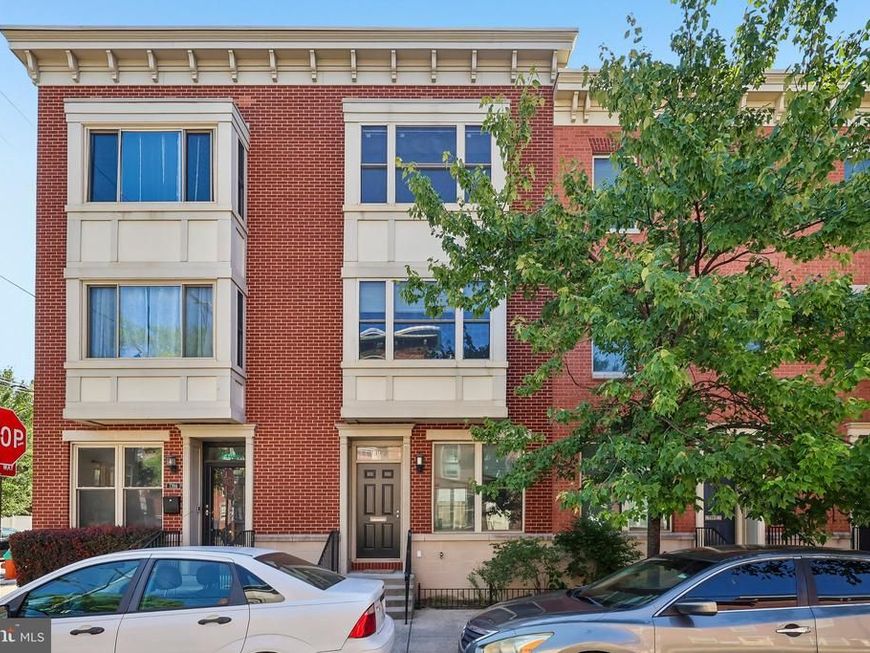 739 S 13th Street, Unit B, Philadelphia, PA 19147 Main Photo