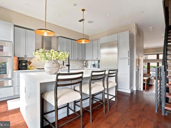 308 N 2ND STREET, PHILADELPHIA, PA 19106