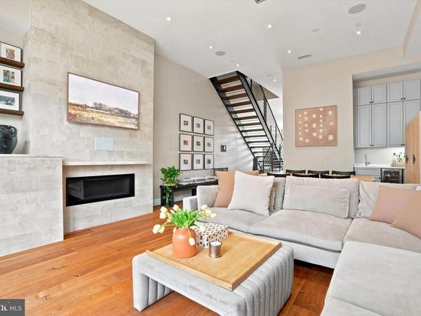 308 N 2ND STREET, PHILADELPHIA, PA 19106