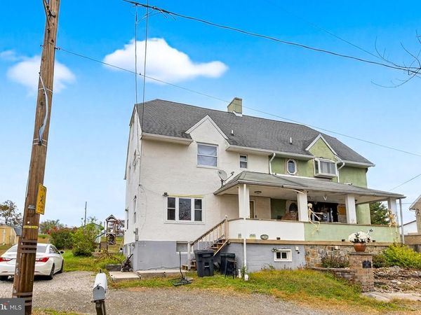 212 PINE STREET , NEW PHILADELPHIA, PA 17959