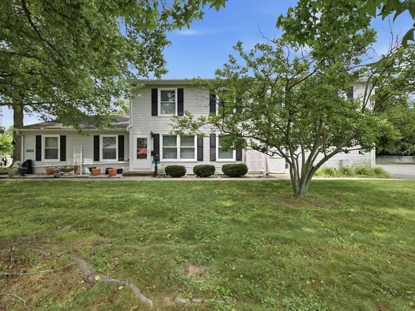 1138 Village Lane, Ashland, OH 44805