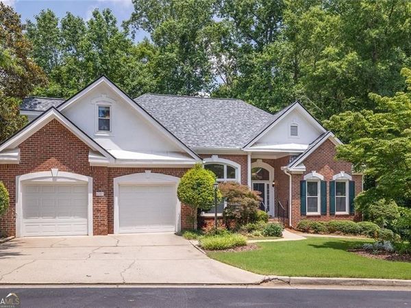 5381 Glenbrooke Trail, Dunwoody, GA 30338