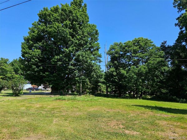 6406 12th Street, Otter Lake Village, Mi 48464