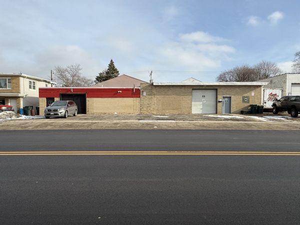 2103 - 2105 Galilee Avenue , Zion, IL 60099