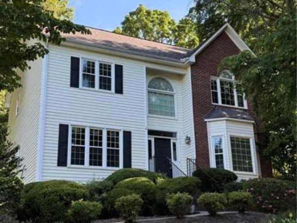 3165 Glenshire Drive , Winston-Salem, NC 27127