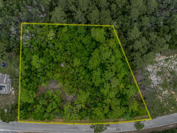 8574 Bay River Road, Navarre, FL 00000